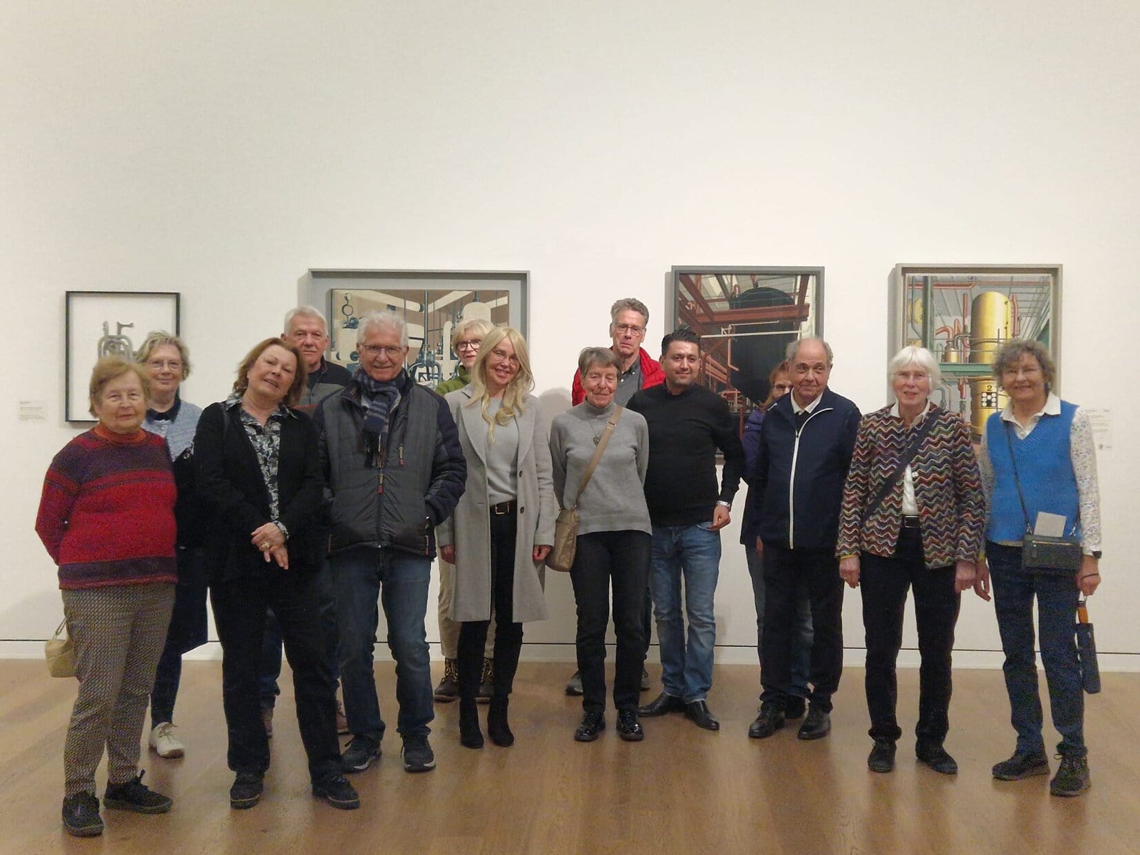 Foto: Führung durch Carl Grossberg Ausstellung