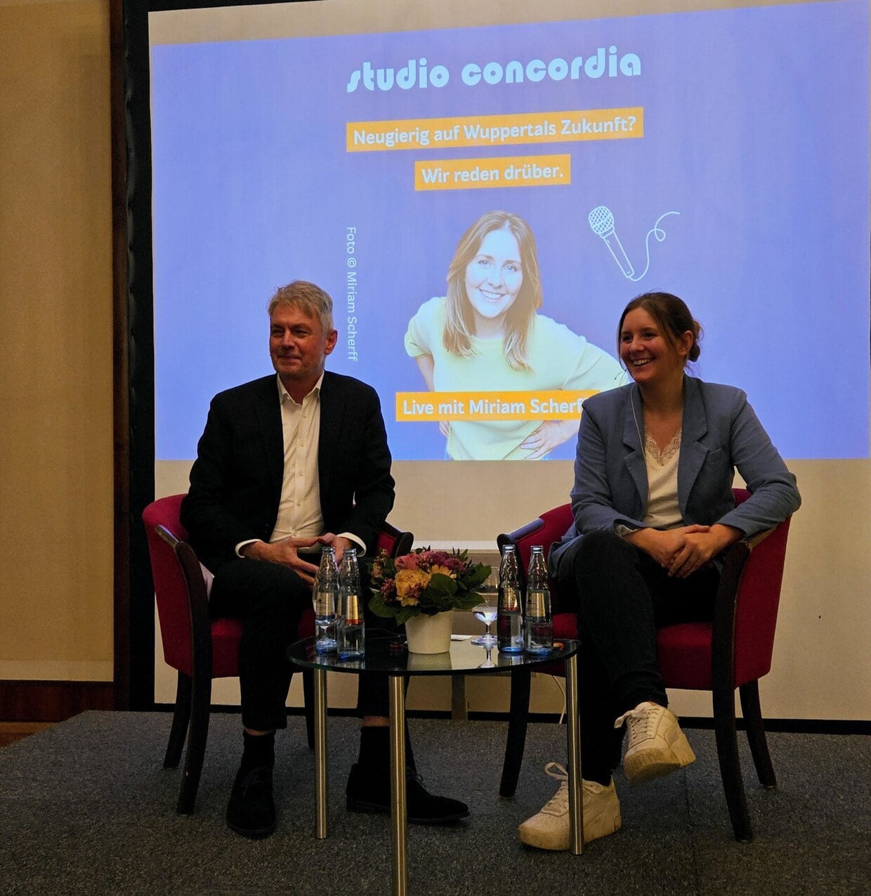 Foto: Live Talk-Show Special mit Oberbürgermeisterin Miriam Scherff - studio concordia